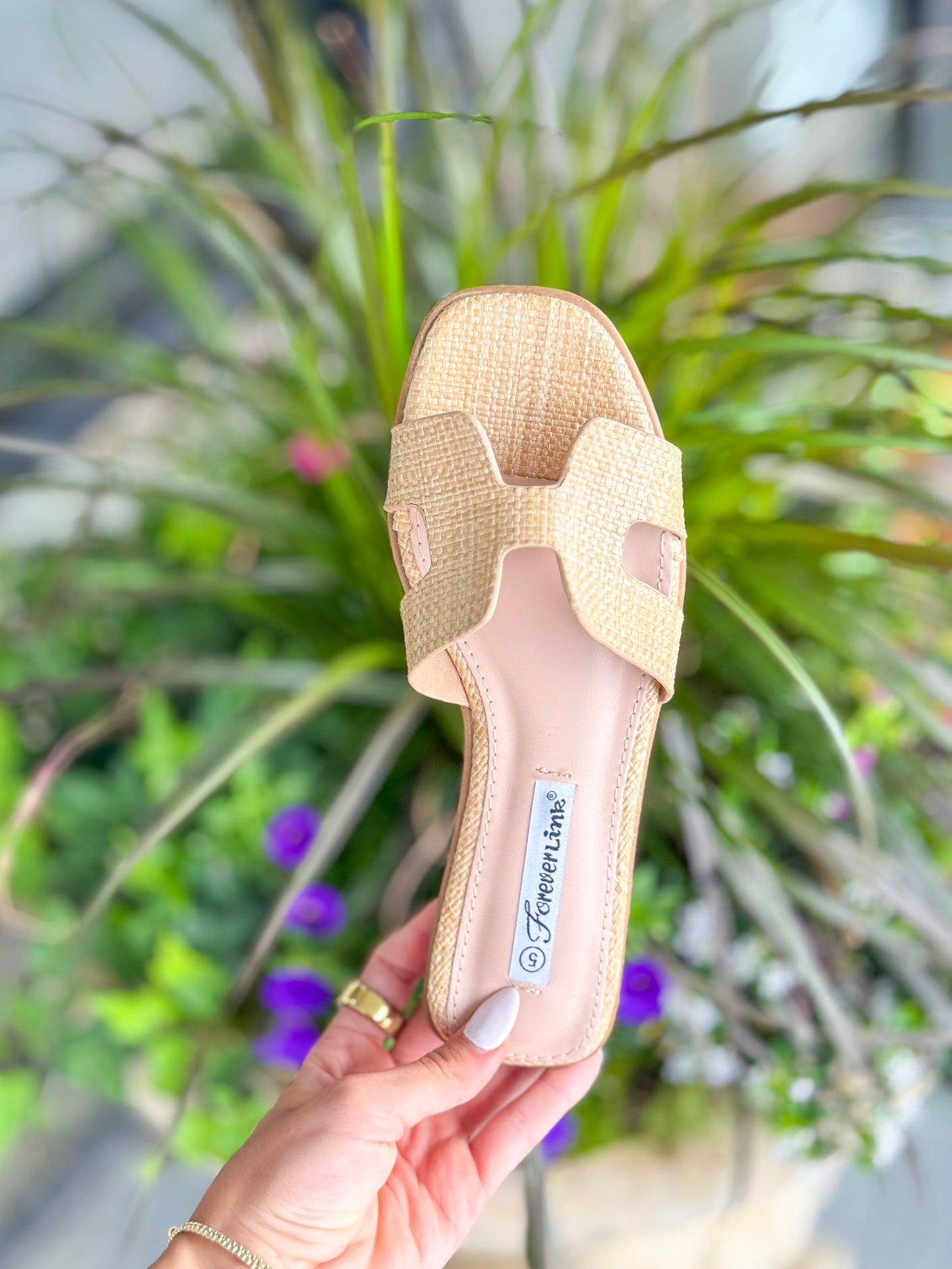 The Lane Sandals in Raffia