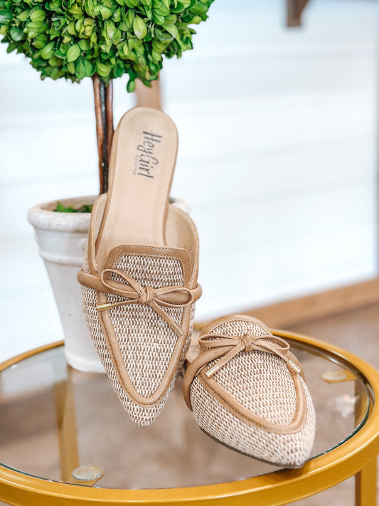 The Vada Raffia Mule