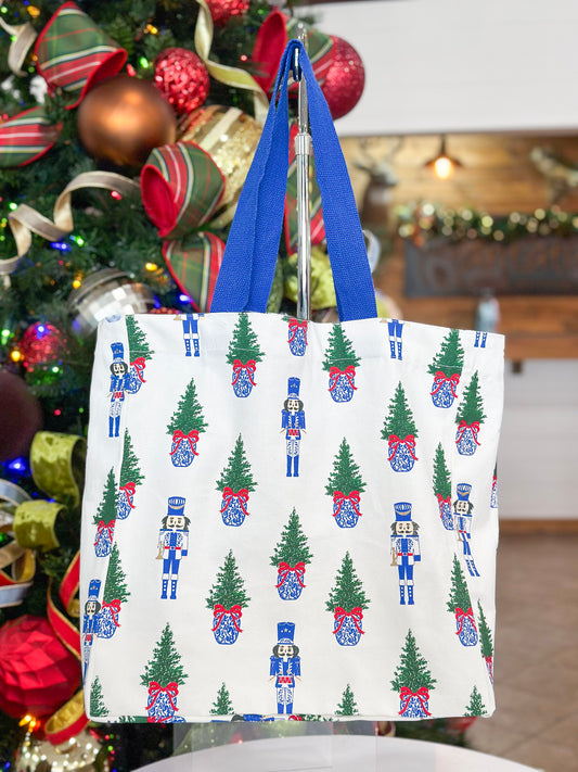 Mary Square Classic Market Shopper in Merry Marchers