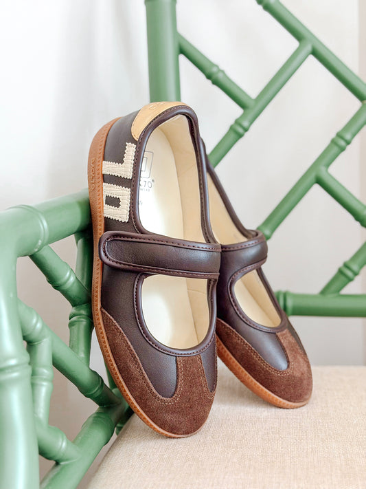 Back 70 | Aya Sneakers in Coffee Milk