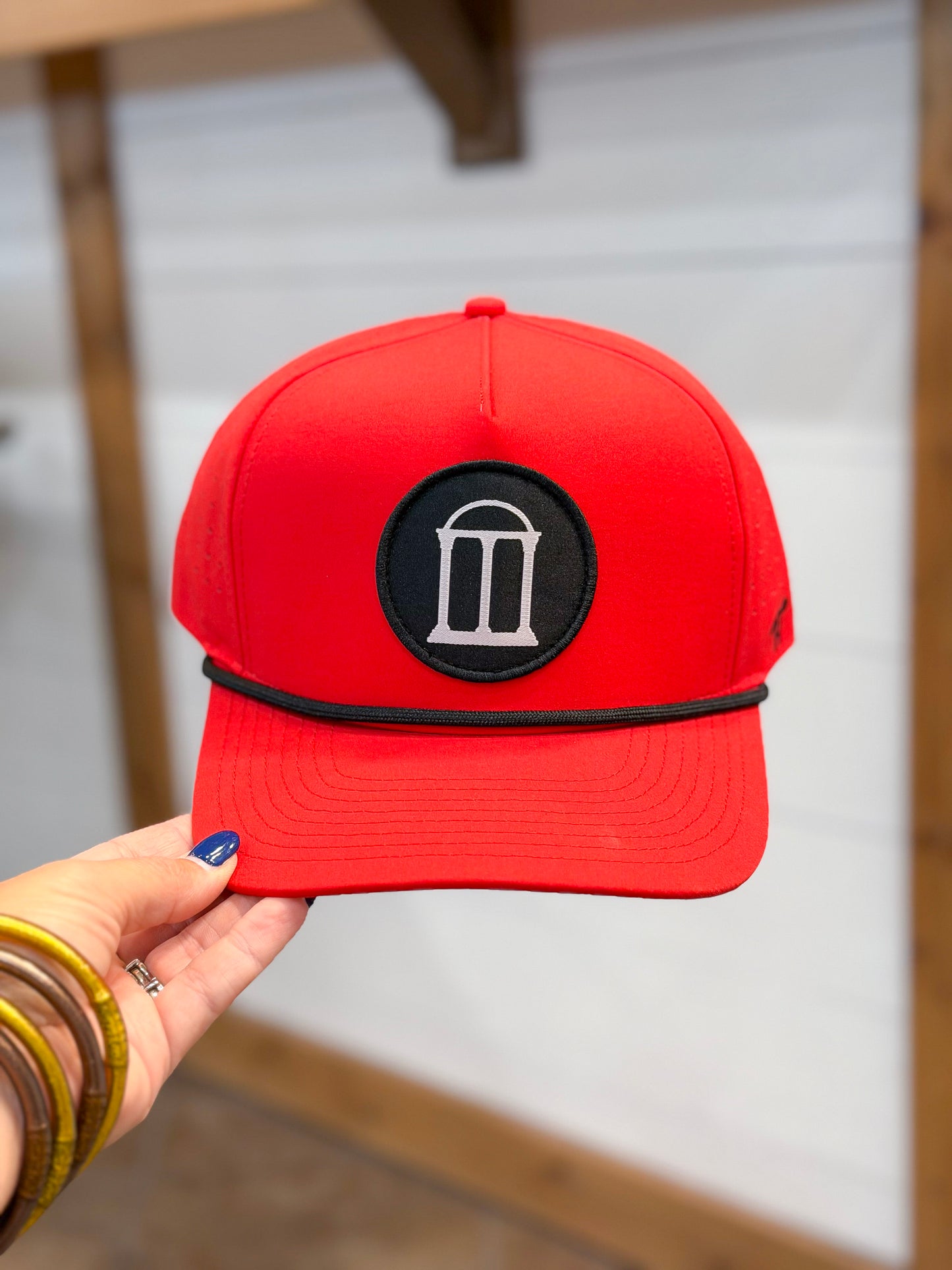 Georgia Arches Red Hat