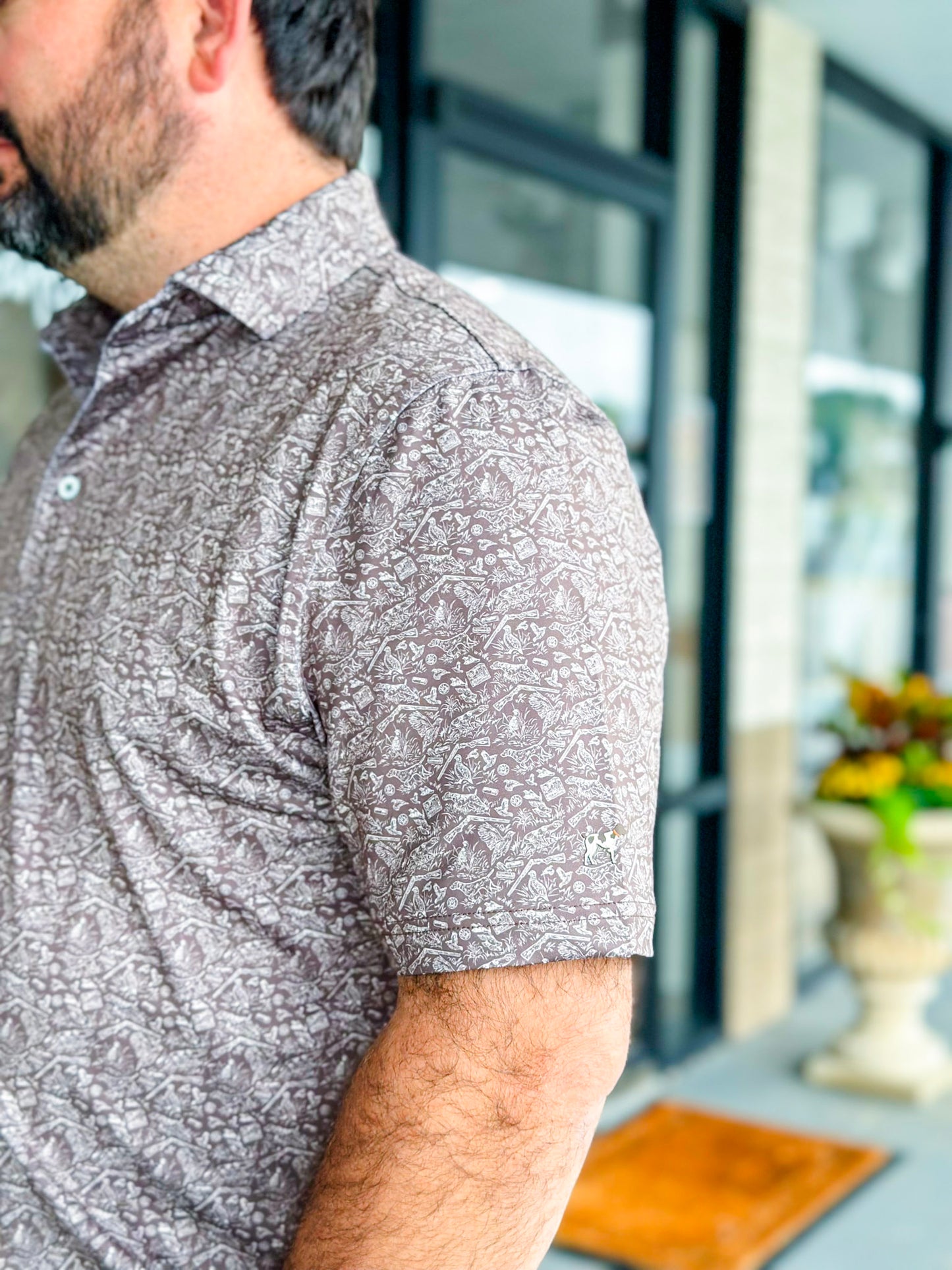 Southern Point Pointer Pattern Performance Polo in Gunstock