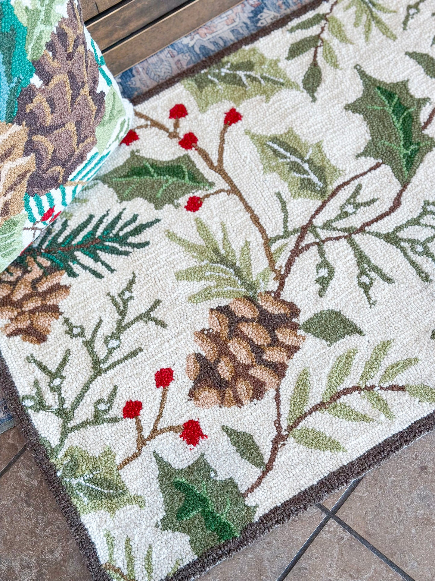 Holiday Foliage Hook Rug