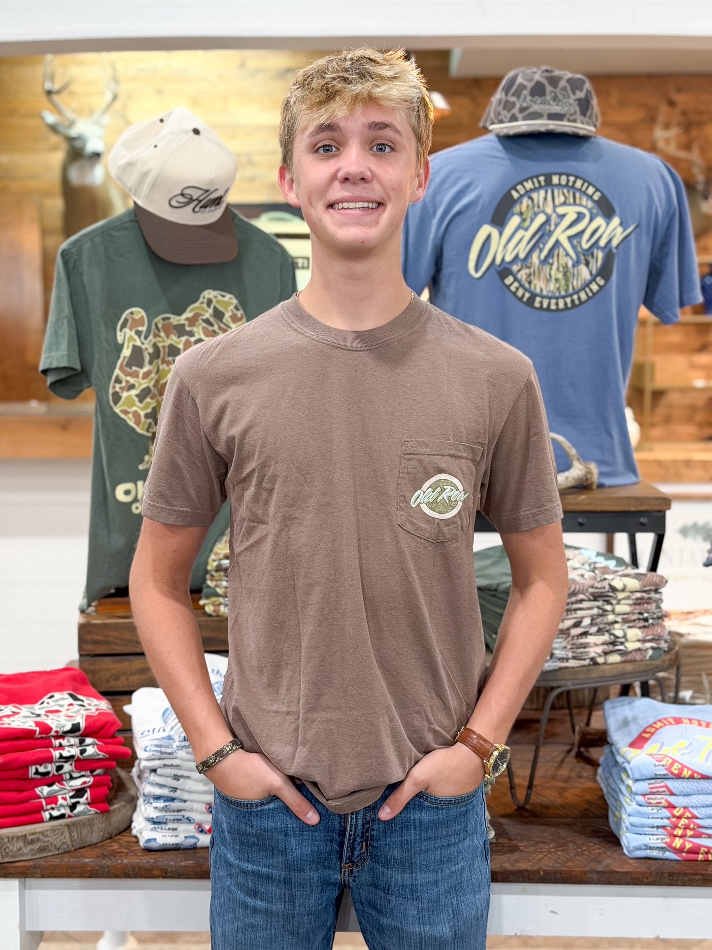 Old Row | Circle Logo Pocket T-Shirt in Espresso