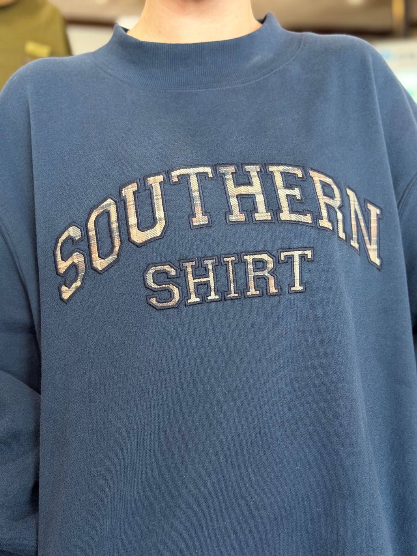 Southern Shirt Co. | Women's Getaway Sweatshirt in Nightfall