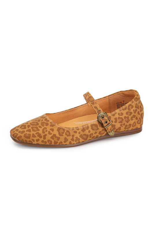 Collin Mary Jane Flat in Leopard