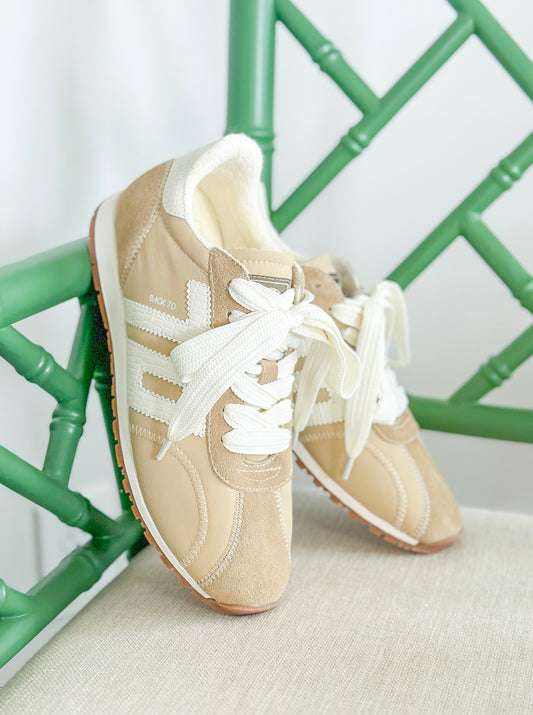 Back 70 | Asian Sneakers in Almond