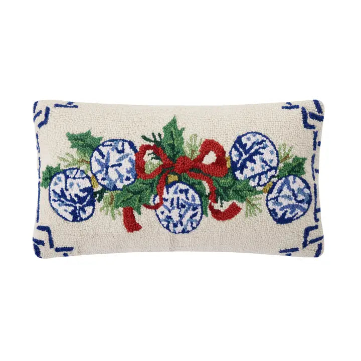 Chinoiserie Ornaments Hook Pillow