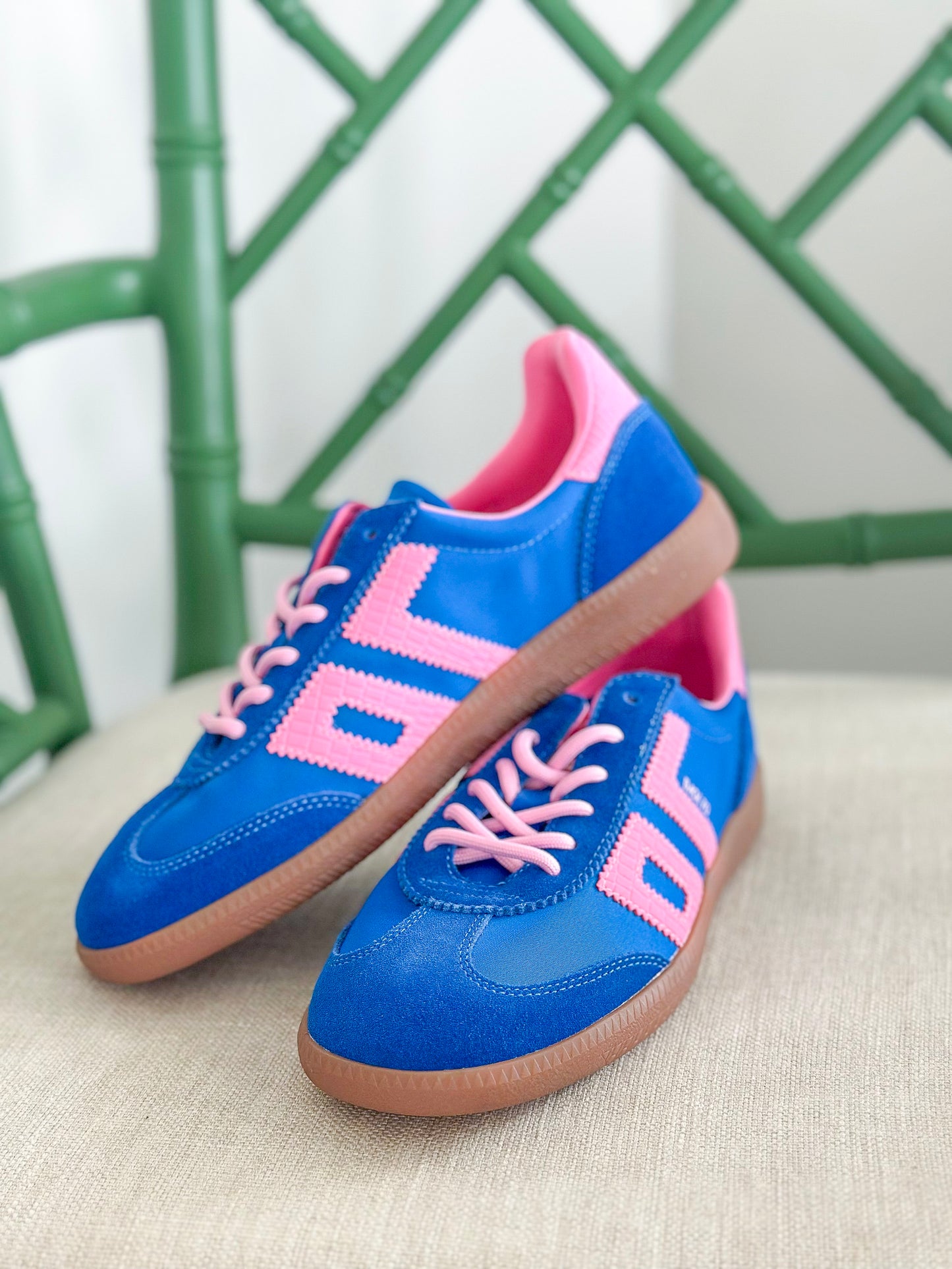 Back 70 | Ghost Sneakers in Sapphire