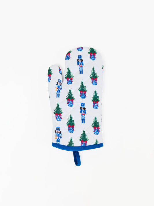 Mary Square Oven Mitt in Merry Marchers