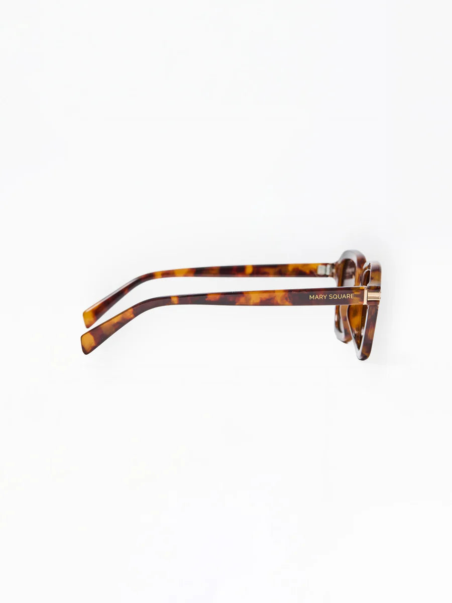 Mary Square | Alyssa Polarized Sunglasses in Tortoise