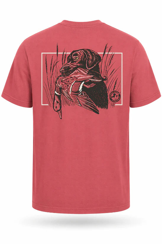 Prairie Oaks | Hold T-Shirt in Holly Berry