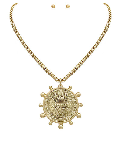Shield Coin Necklace in Gold