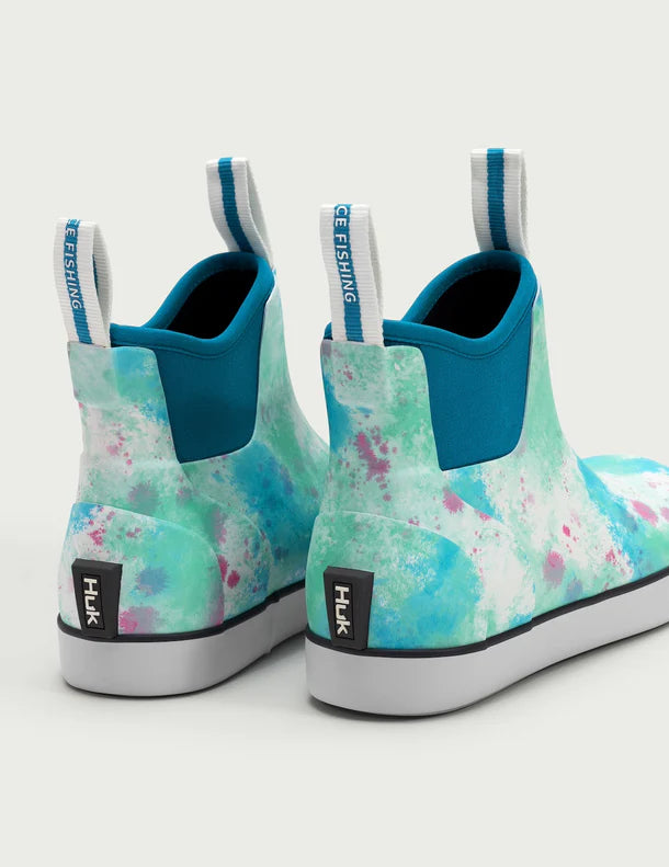 Women's Huk Rogue Wave Boots in Bermuda