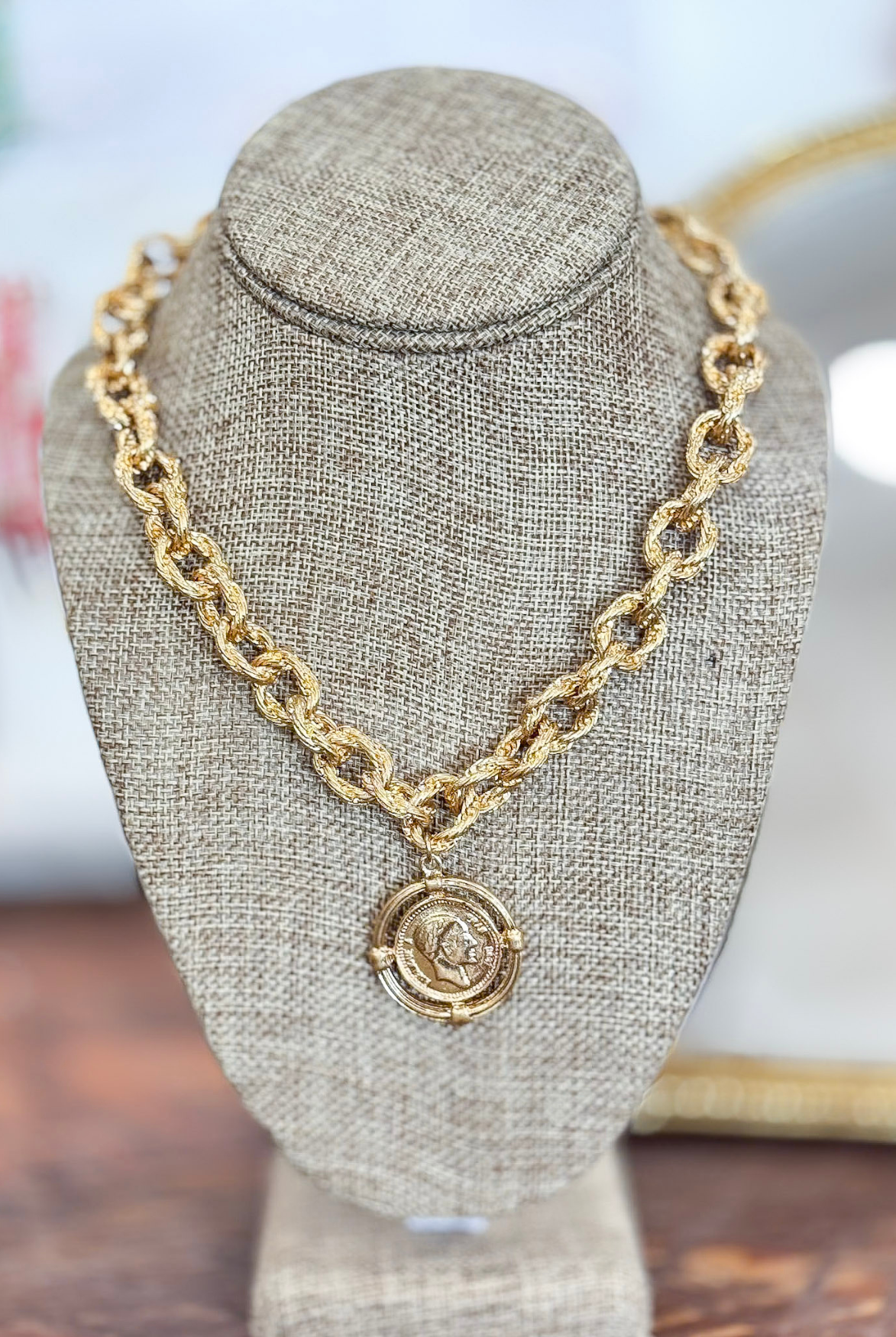 Twisted Link Coin Necklace