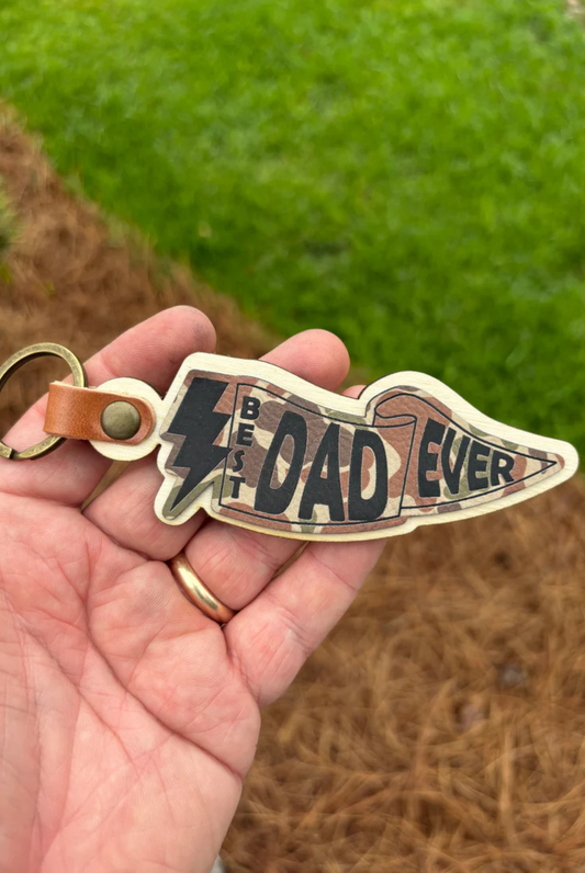 Golden Leather Co. Best Dad Ever Keychain