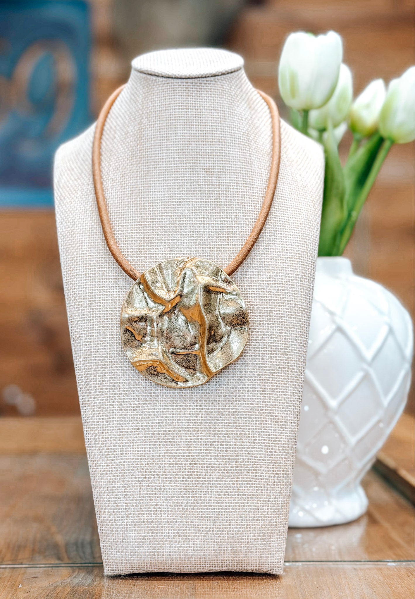 Chic Pendant Cord Necklace