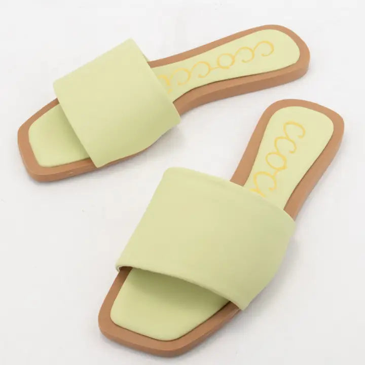 Kelly Sandals in Chartreuse