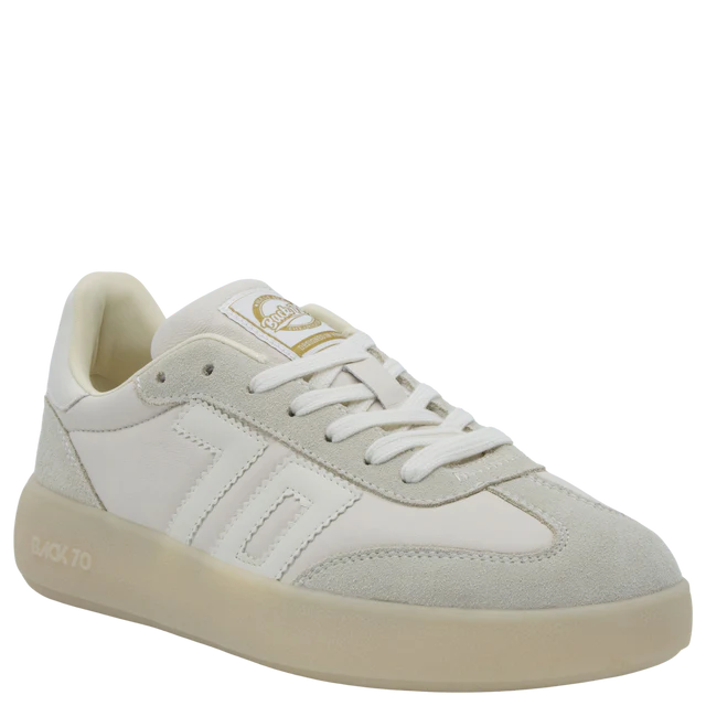 Back 70 | Brooklyn Sneakers in Milk
