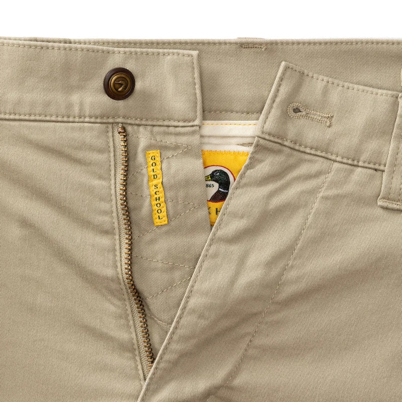 Duck Head | Classic Fit Gold School Chino in Khaki Gold Patch