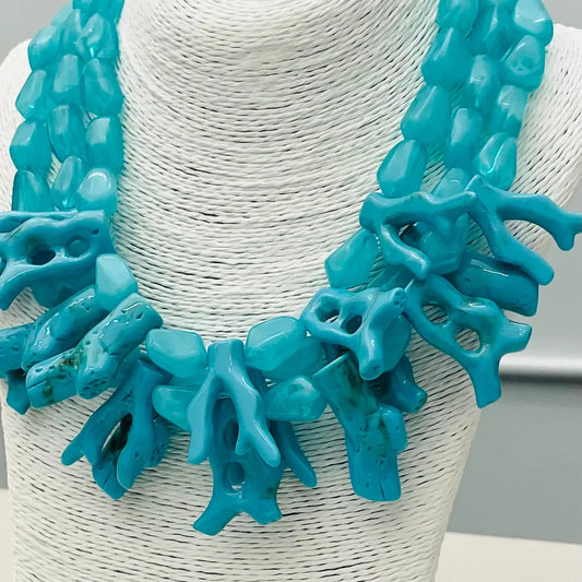 Chic Coral Statement Necklace in Marble Teal