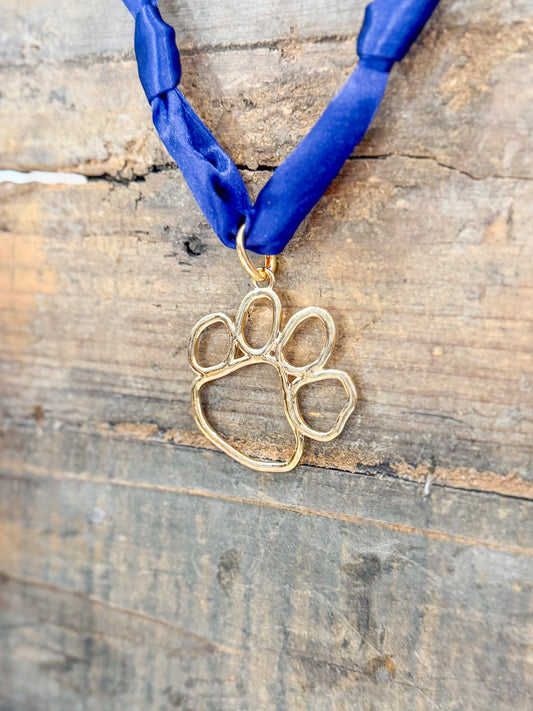 Outline Paw Charm