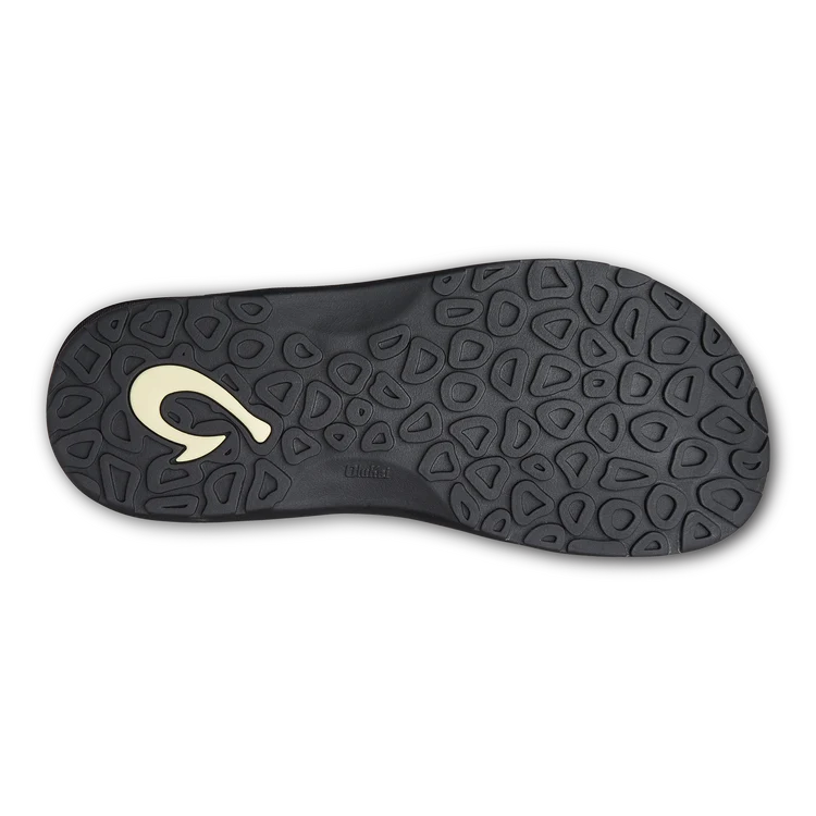 Olukai | ‘Ohana in Kona
