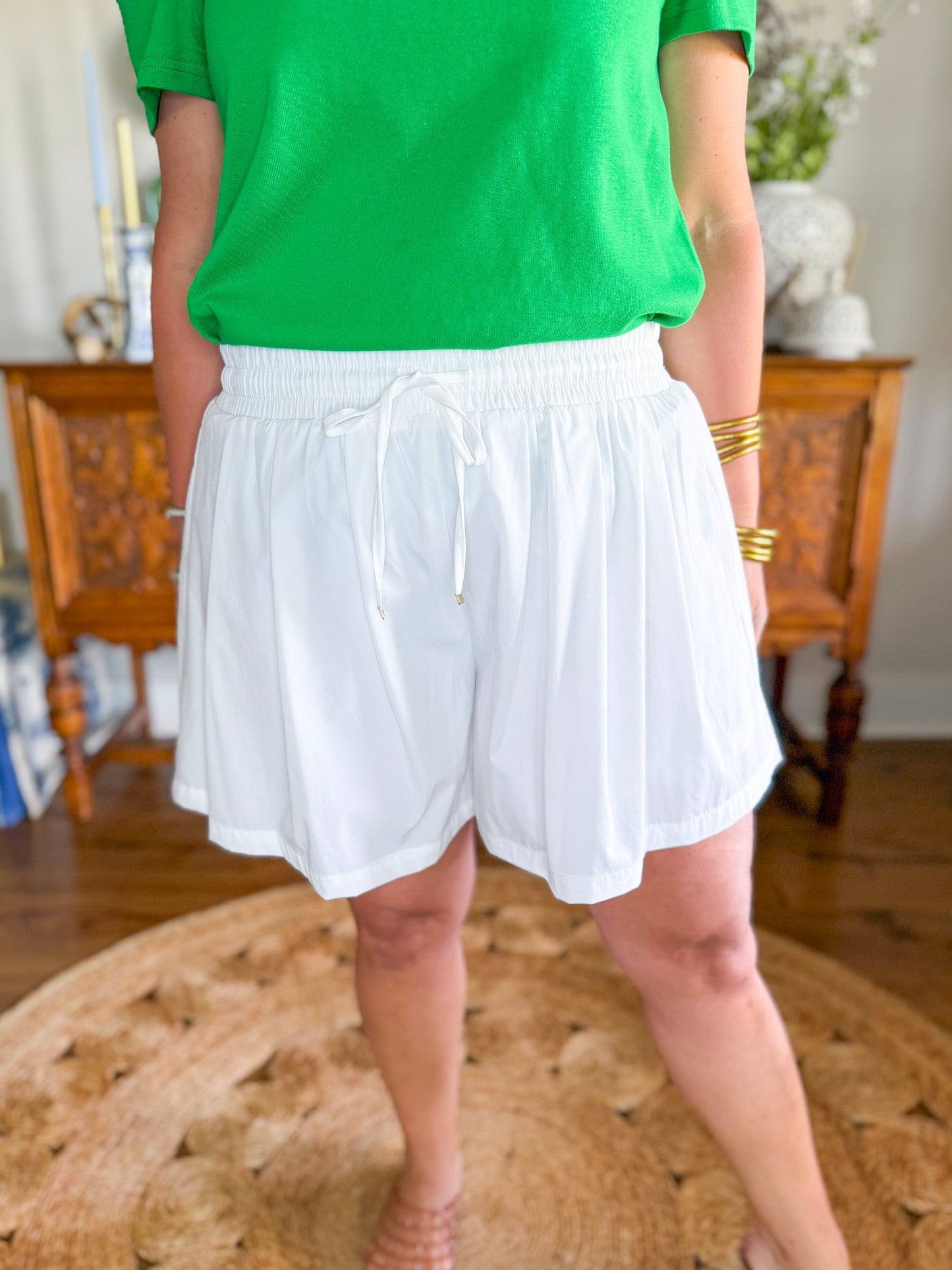Everyday Breeze Shorts in White
