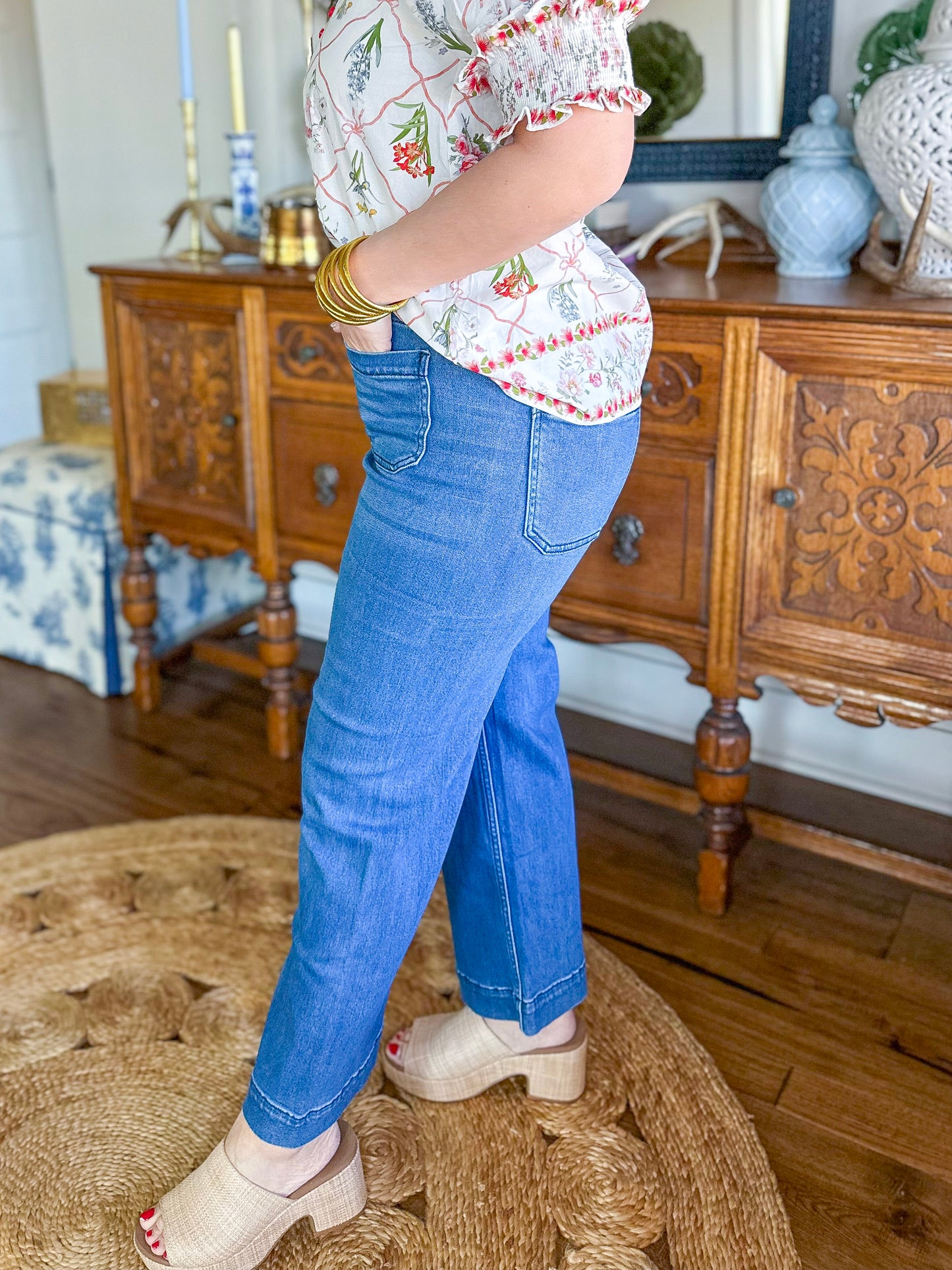 Walker Super High-Rise Cropped Wide Leg Jeans