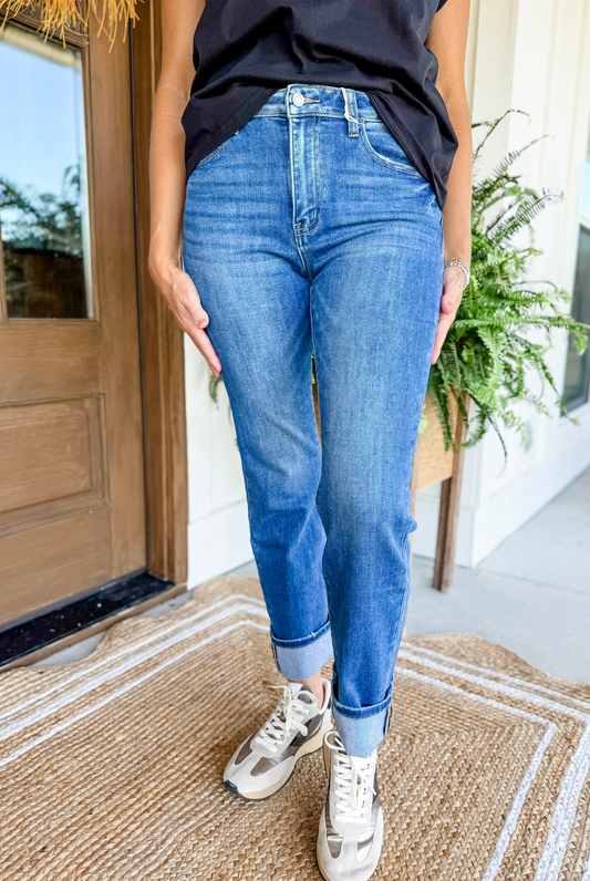 Jeanne High Rise Straight Jeans