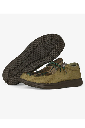Gator Waders Men's Mossy Oak Greenleaf Camp Shoes