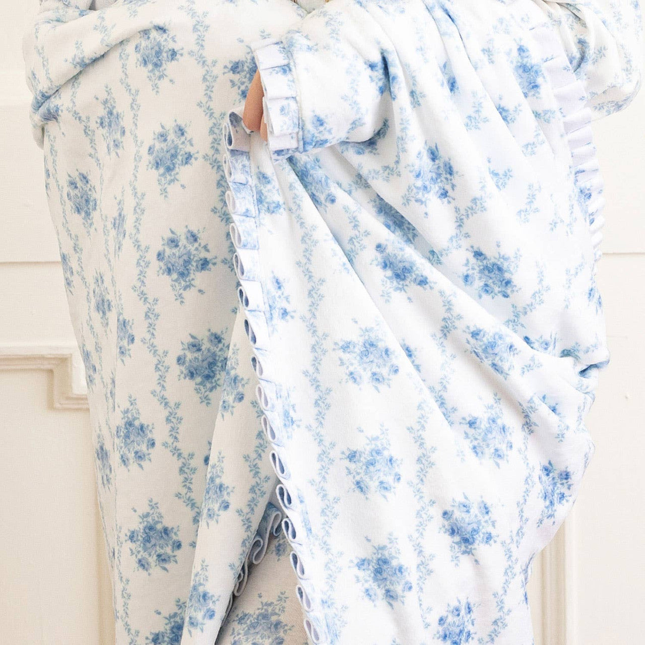 Blue Rose Vine Luxe 56 x 60" Throw Blanket