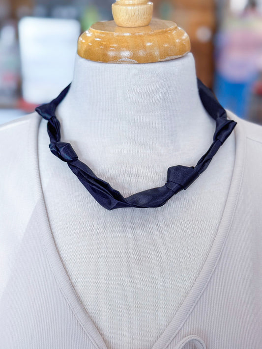 The Claire Scarf Necklace in Black