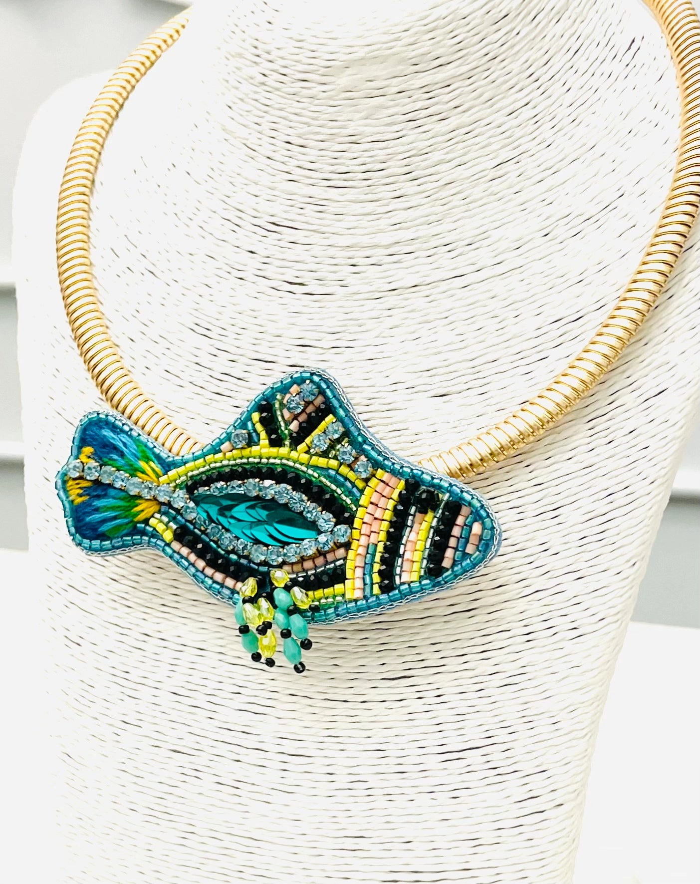 Sassy Fish Necklace in Blue/Green
