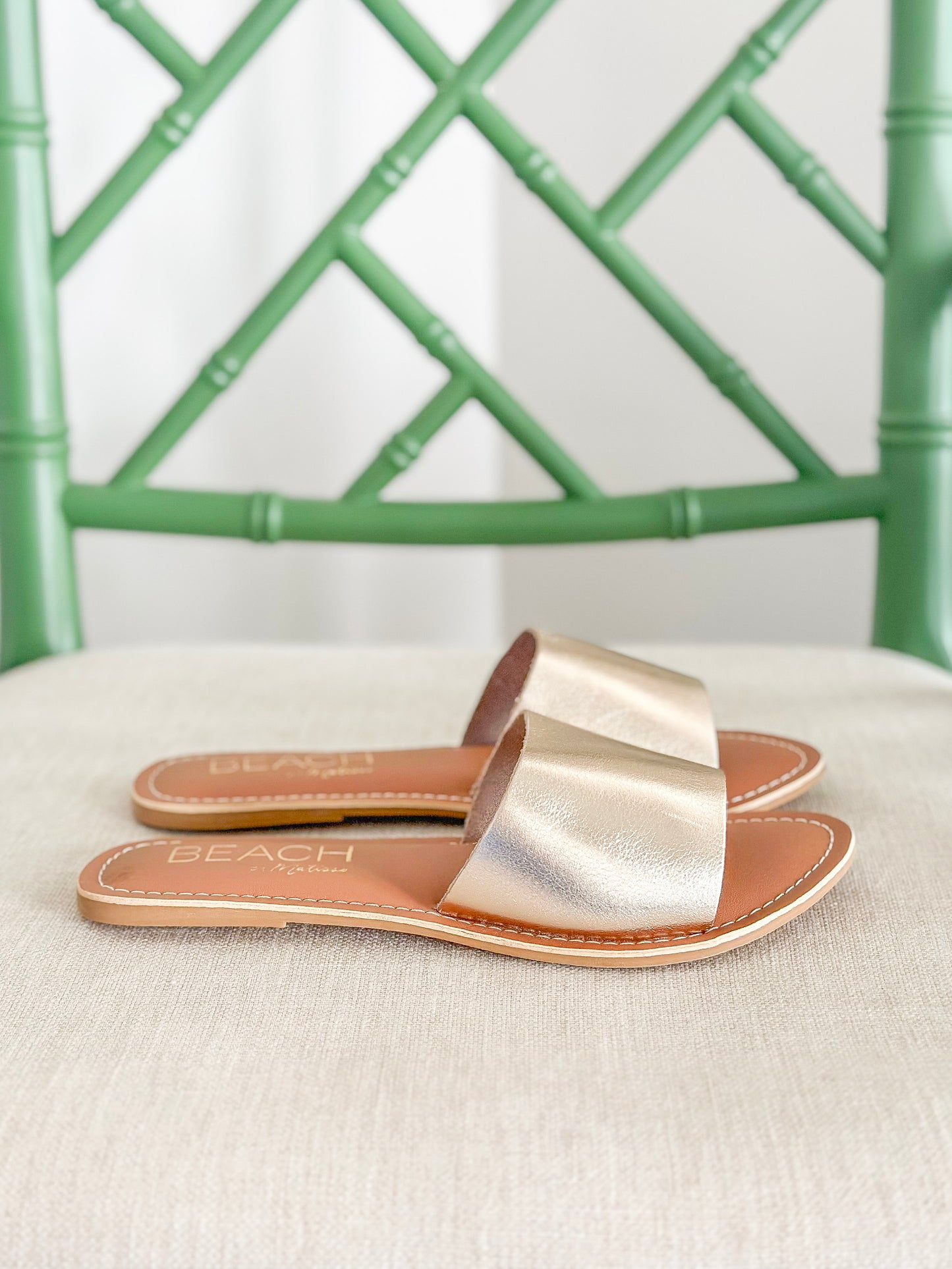 Matisse Cabana Slide Sandal in Gold