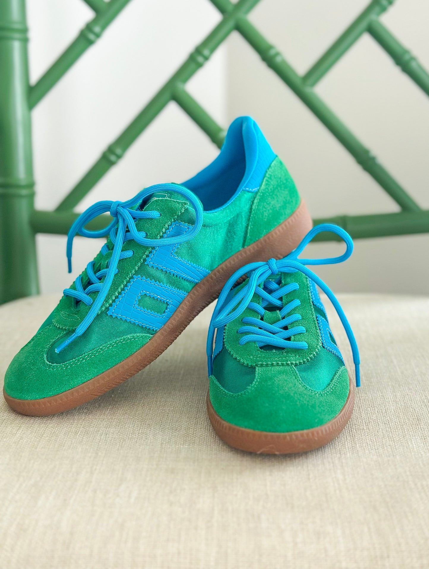 Back 70 | Ghost Sneakers in Emerald