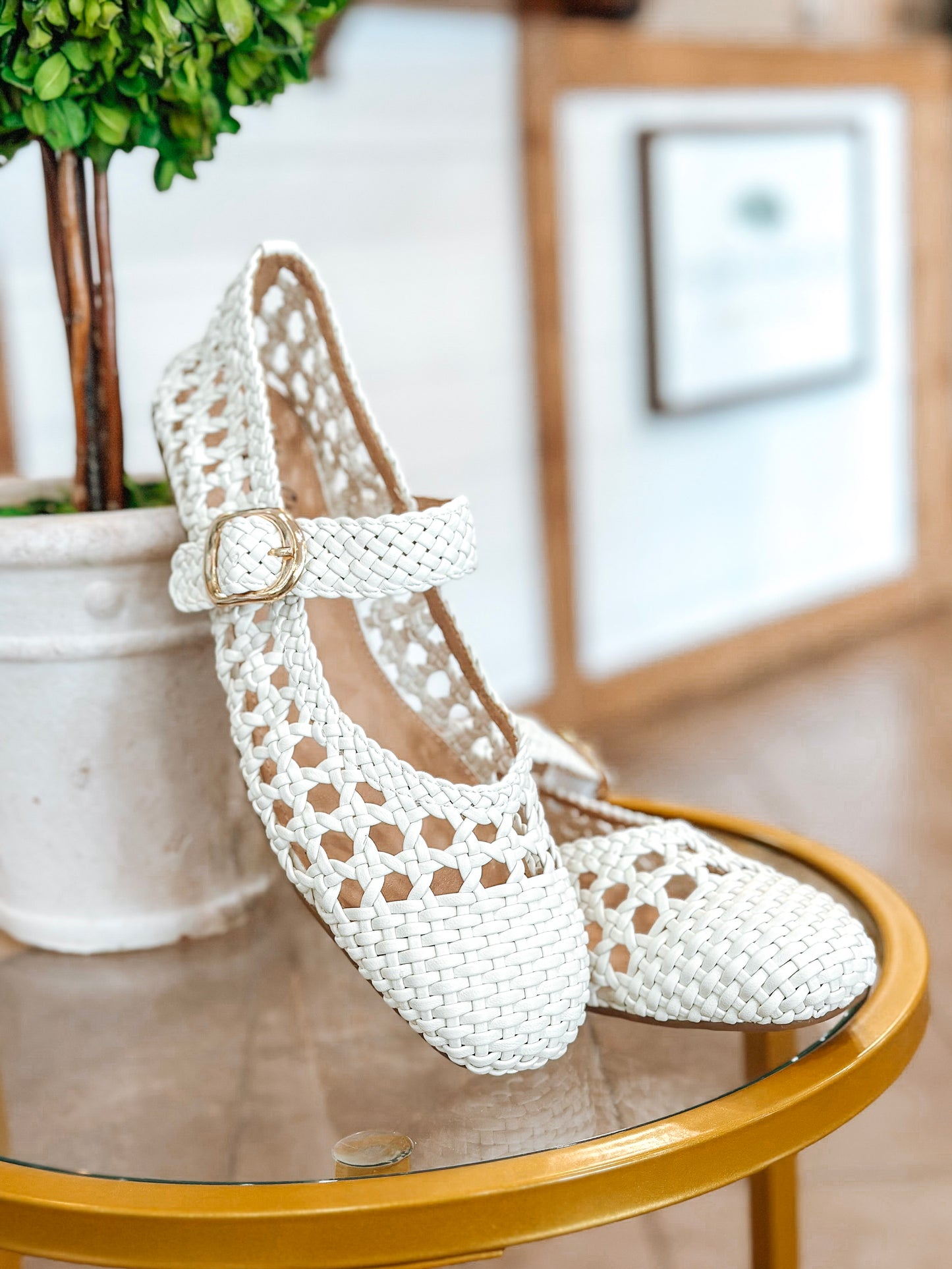 Mixed Feelings Woven Flats in Off-white