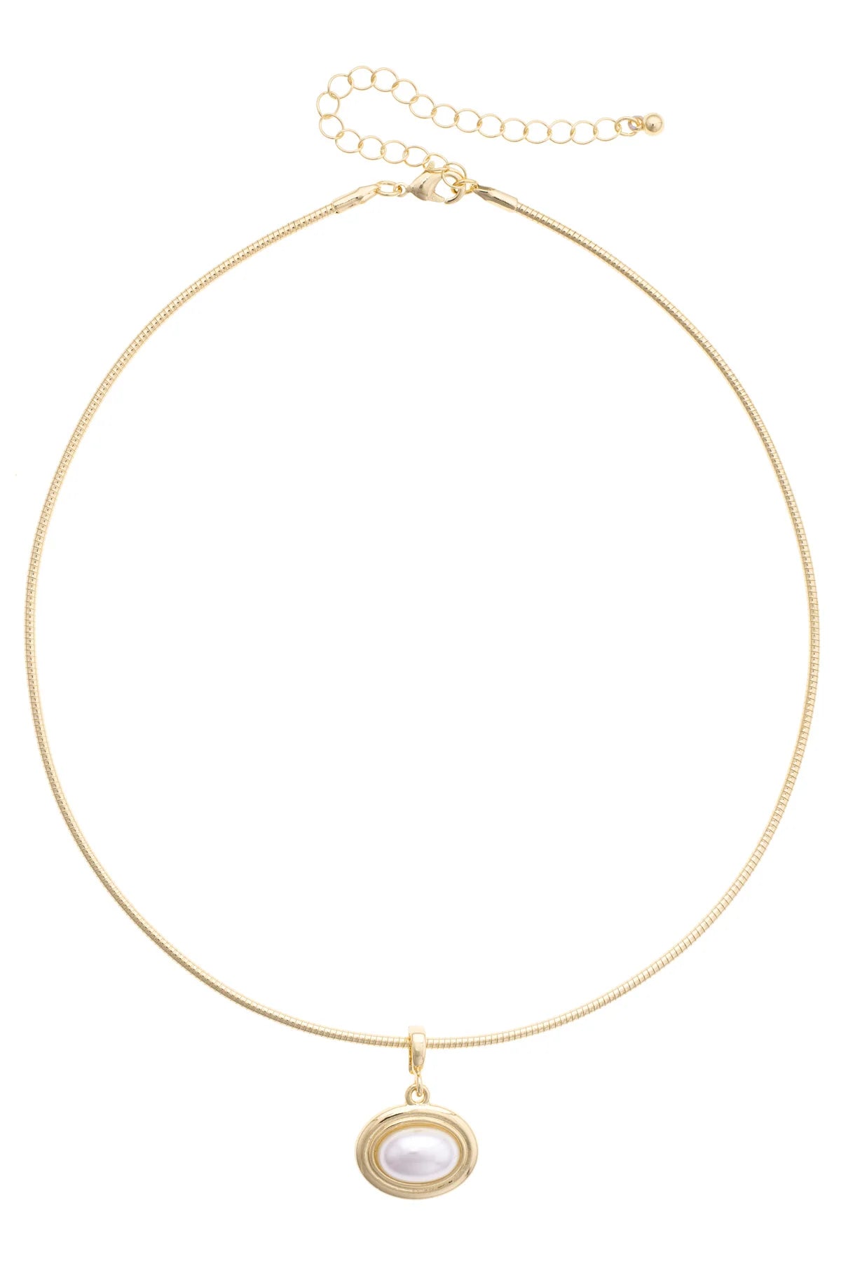 Pearl Cabochon Skinny Collar Necklace in Ivory