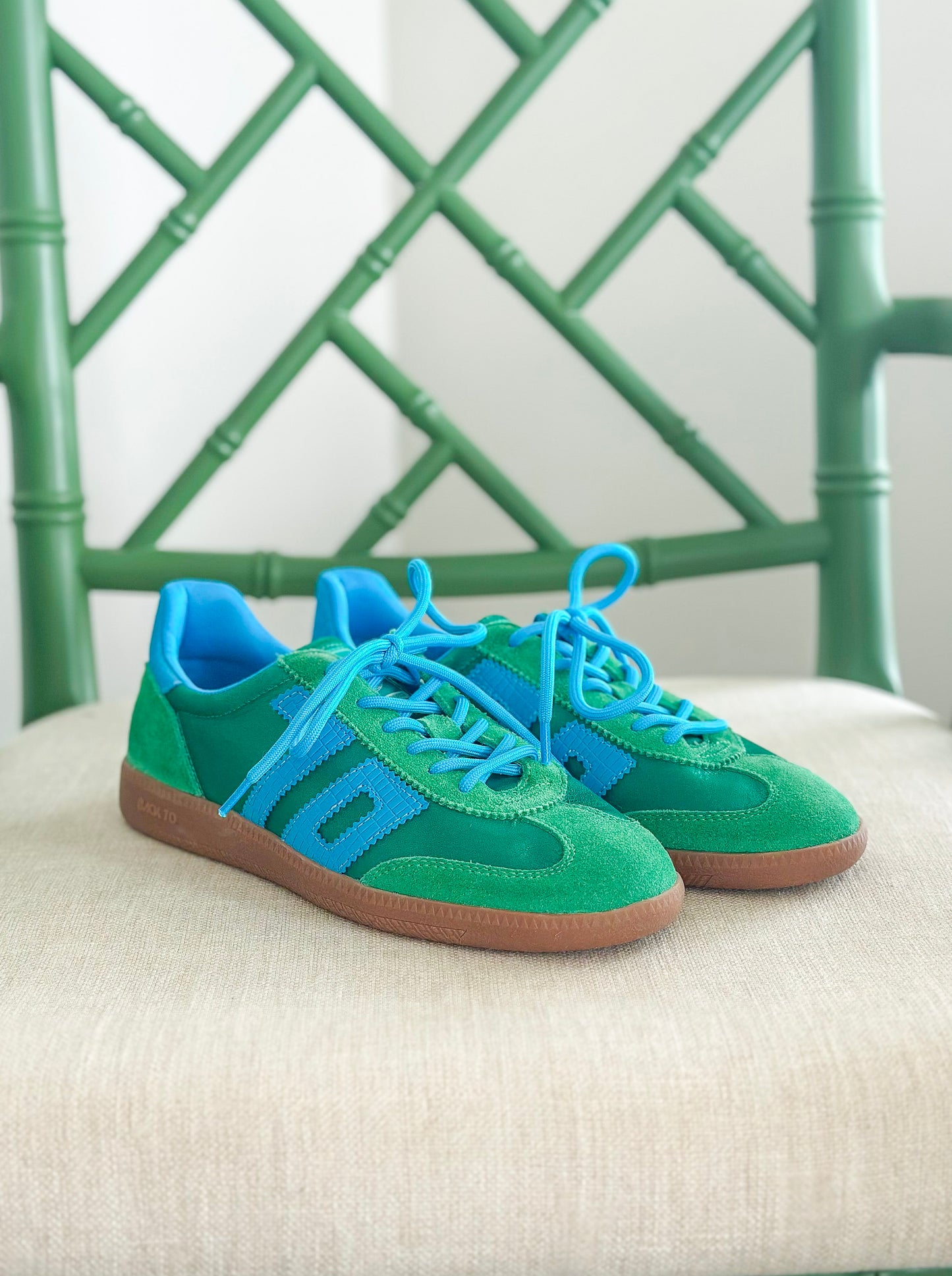 Back 70 | Ghost Sneakers in Emerald