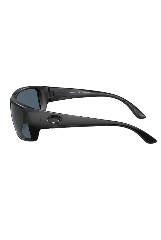 Costa | Fantail Sunglasses in Blackout