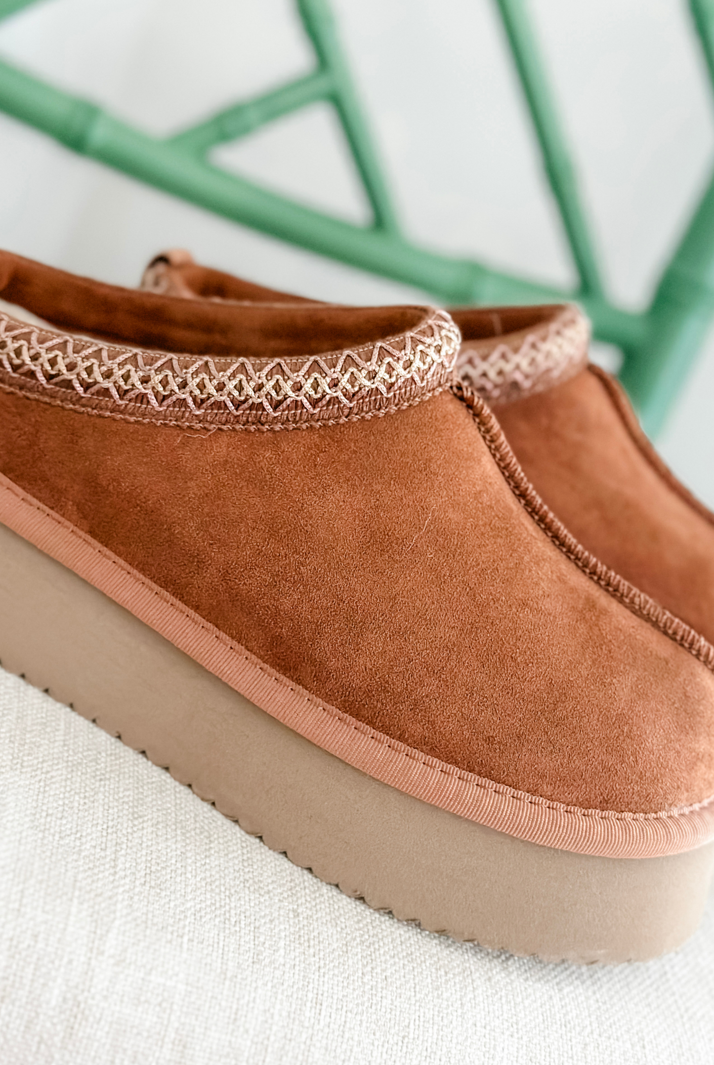 Pillow Talk Suede Platform Slipper in Tobacco