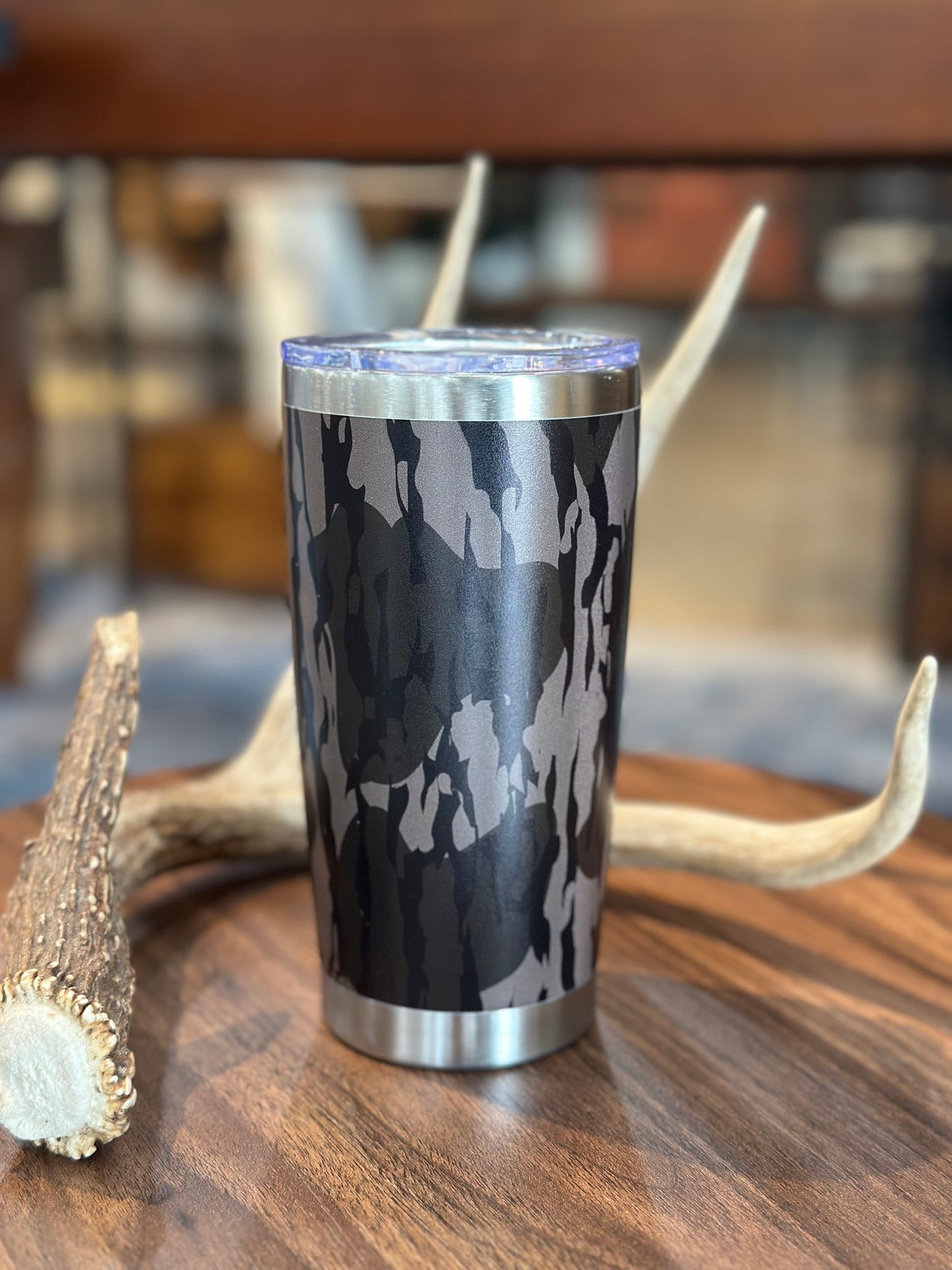 Lowland Tumbler 20oz