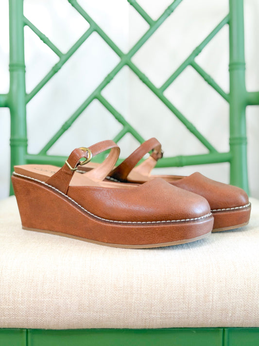 Corkys | Me Time Wedge in Auburn