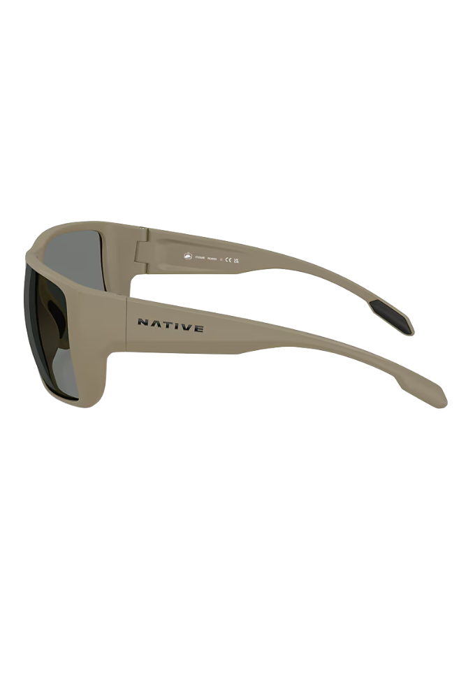 Native | Badlands Sunglasses in Matte Desert Tan