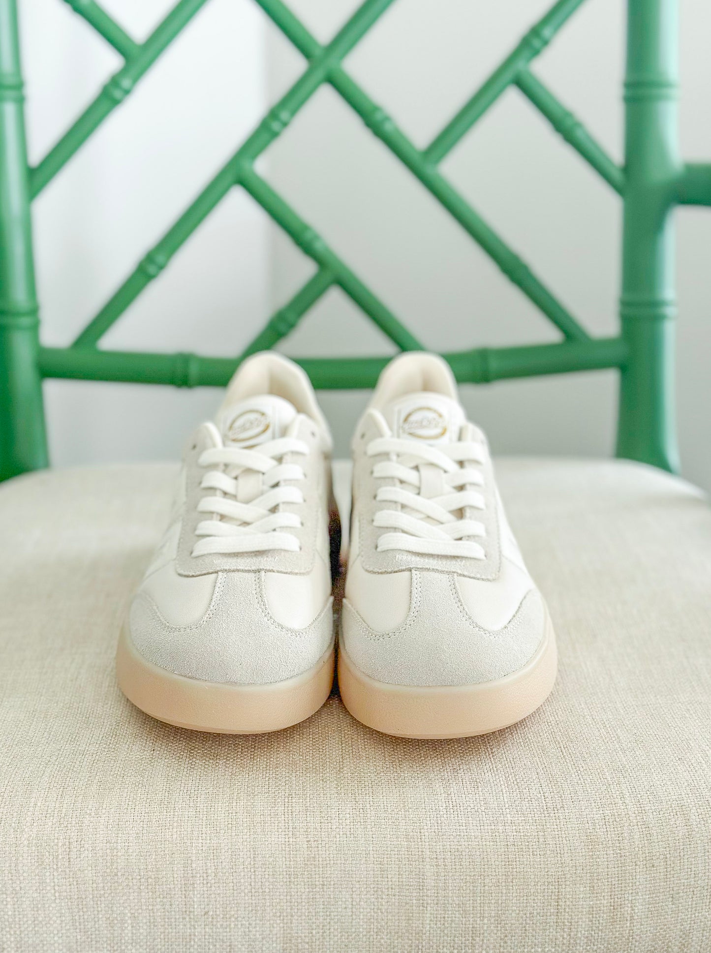Back 70 | Brooklyn Sneakers in Milk
