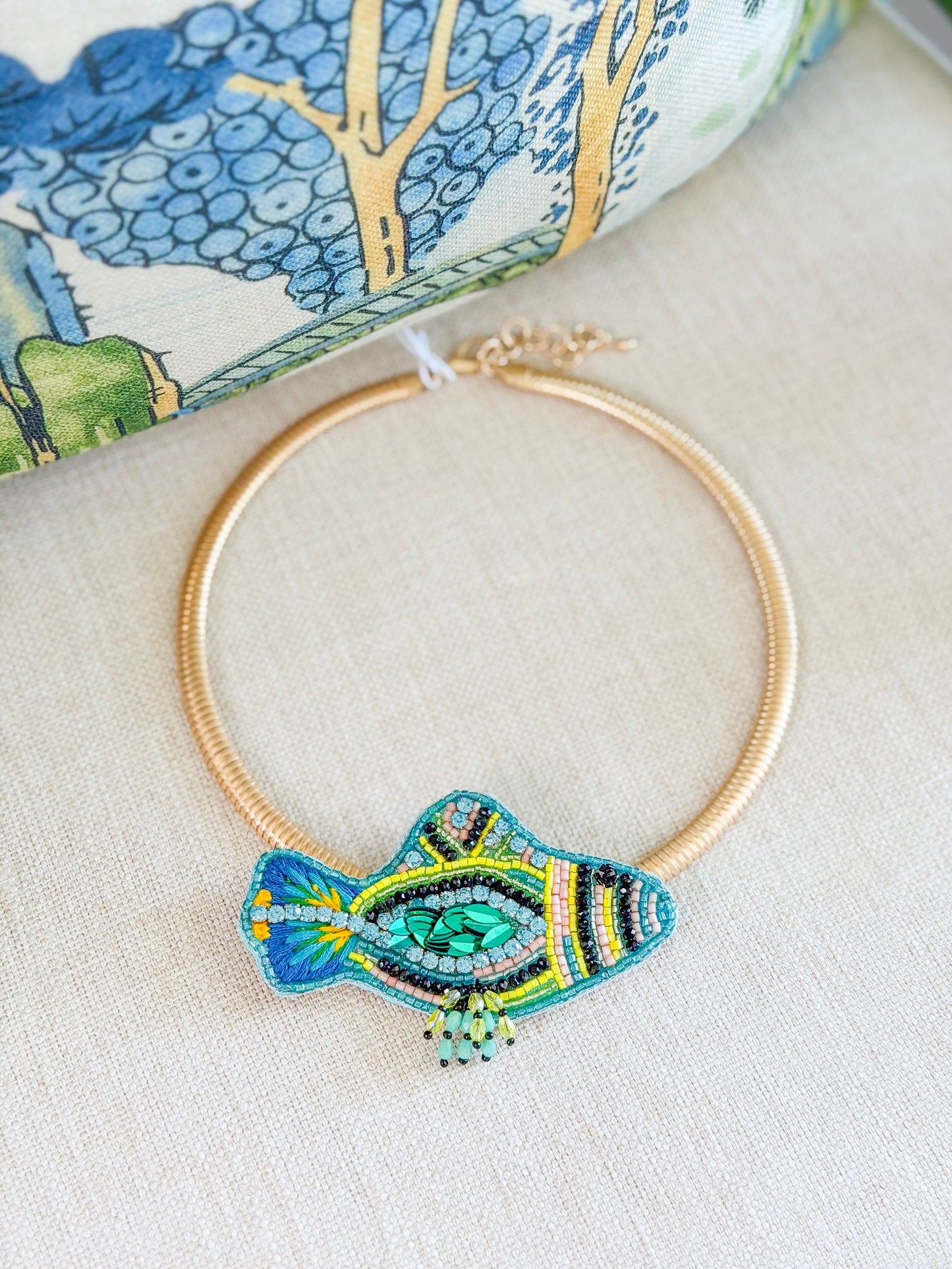 Sassy Fish Necklace in Blue/Green