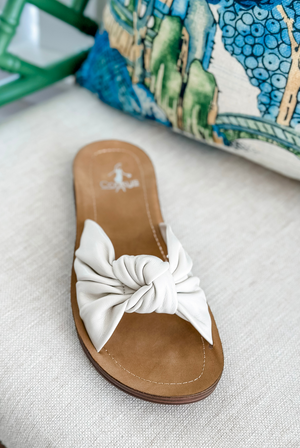 Sea La Vie Sandals in Ivory