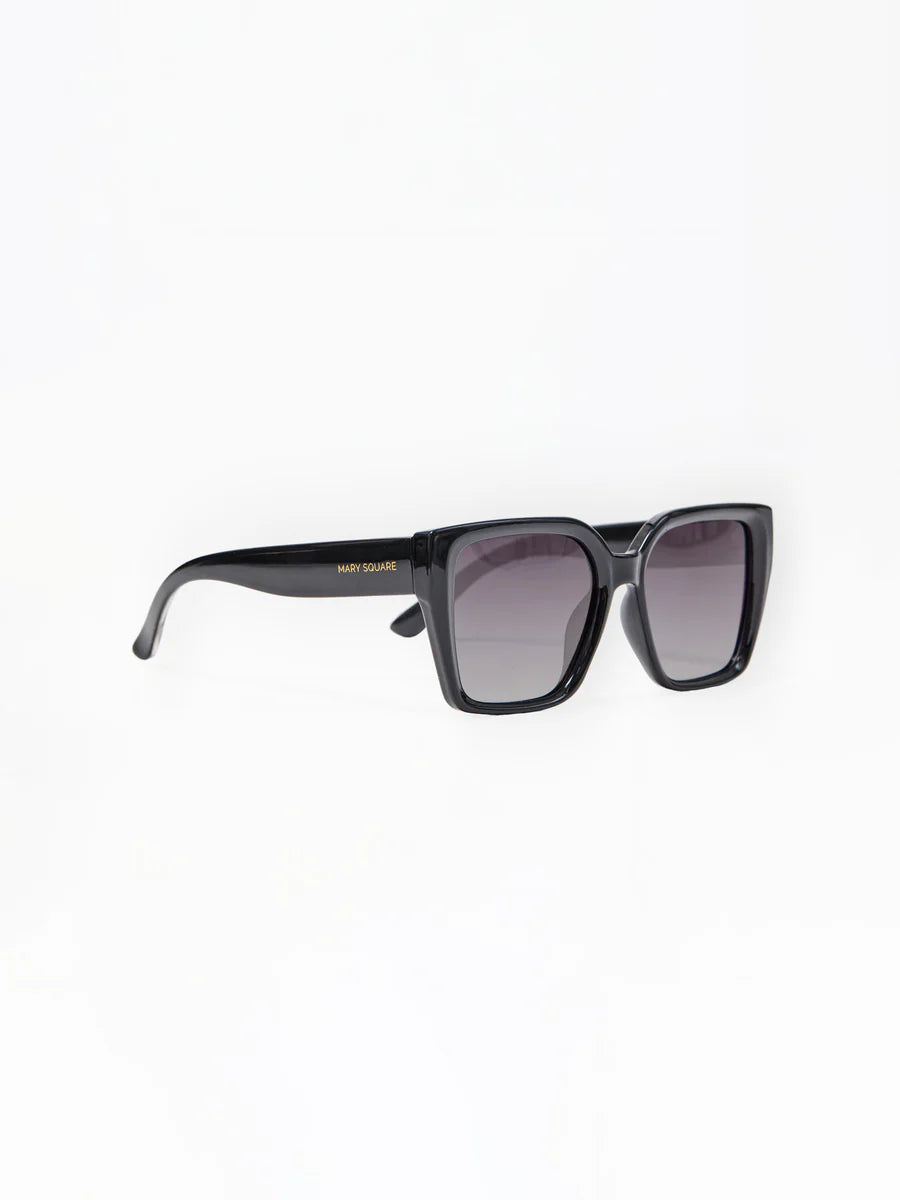 Mary Square | Kylie Polarized Sunglasses in Black