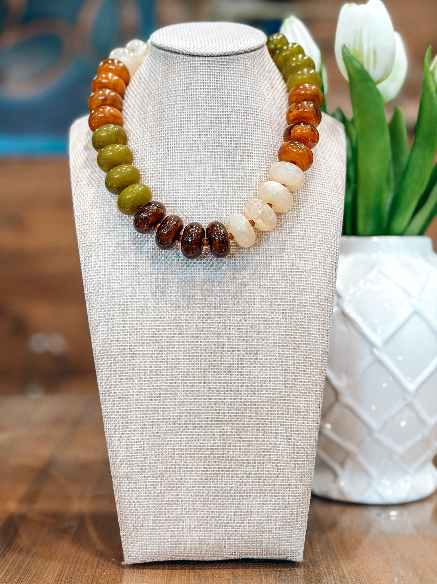 Jenn Beaded Necklace in Olive Multi