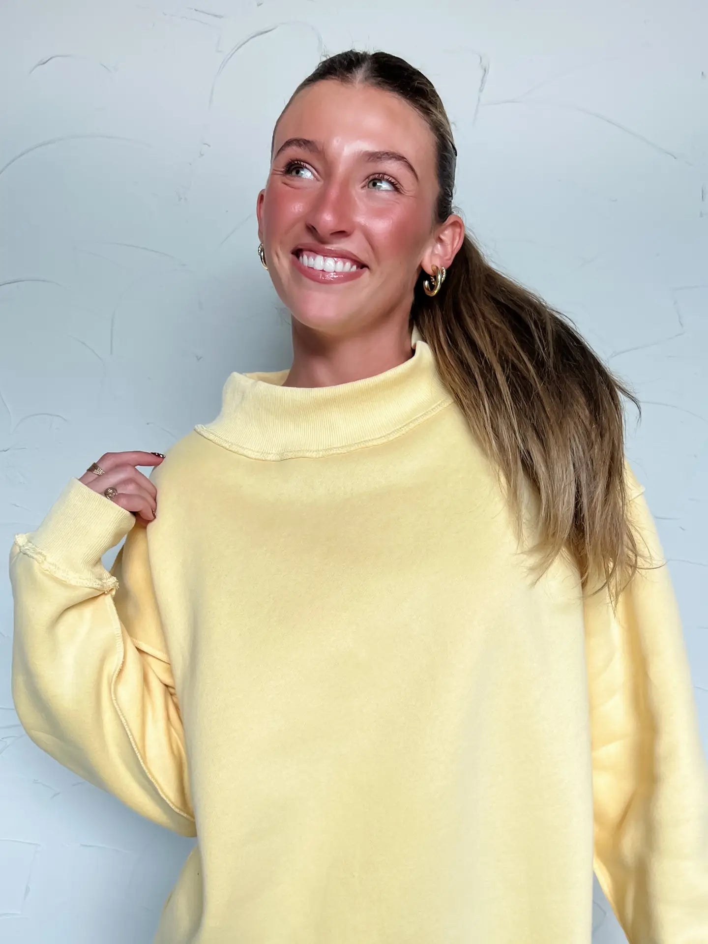Callie Mock Neck Sweatshirt in Pale Yellow